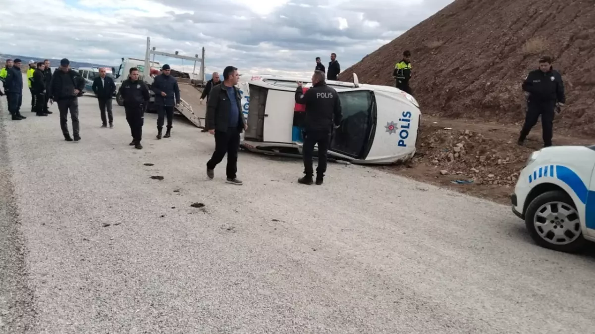 Çorum’da Polis Aracı Takla Attı: 2 Yaralı