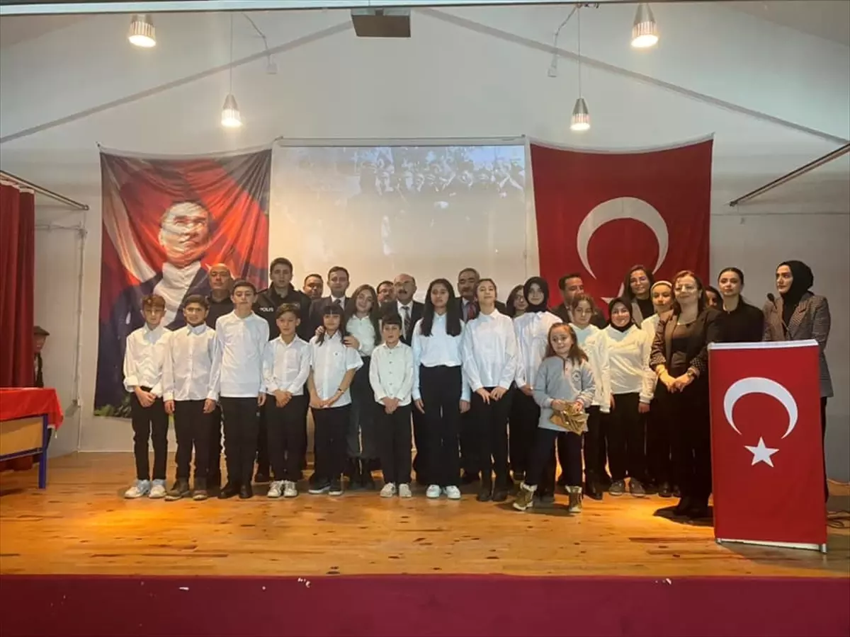 Oğuzlar’da Öğretmenler Günü Kutlandı