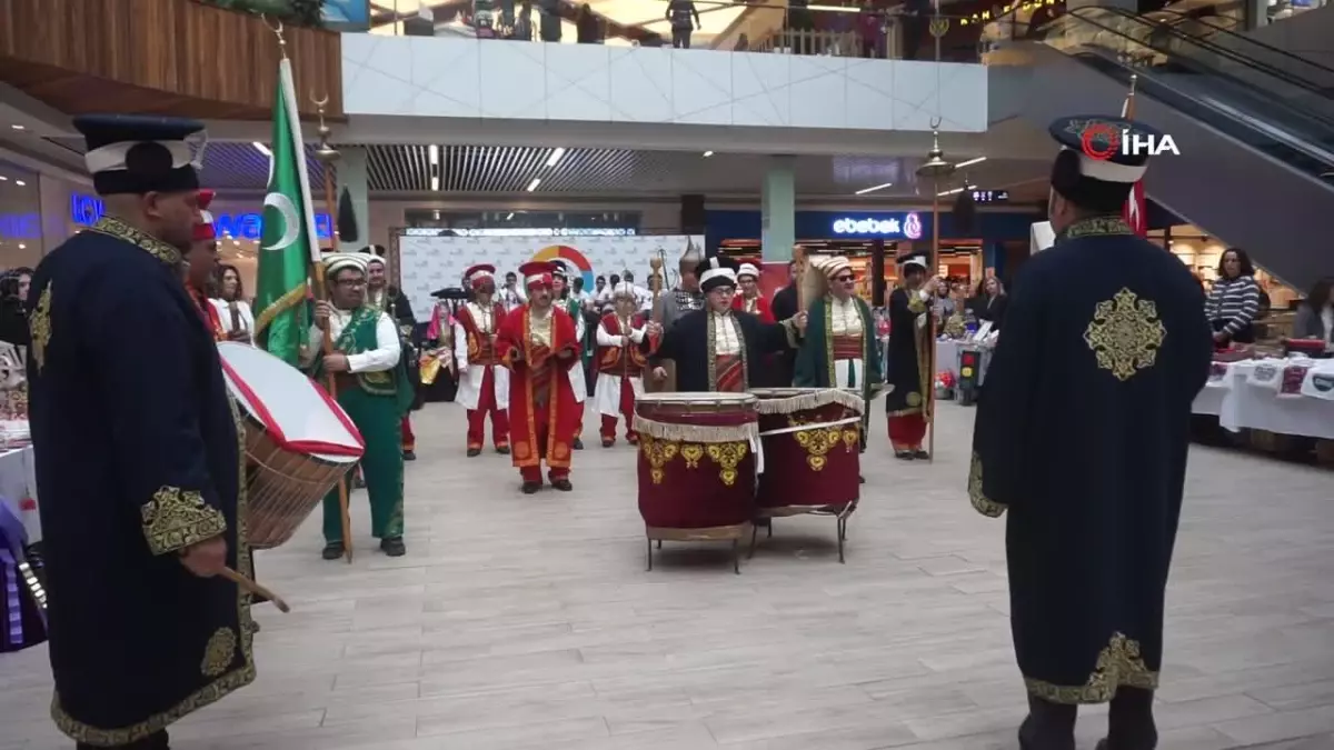 Edirne’de özel öğrencilerden mehteran gösterisi