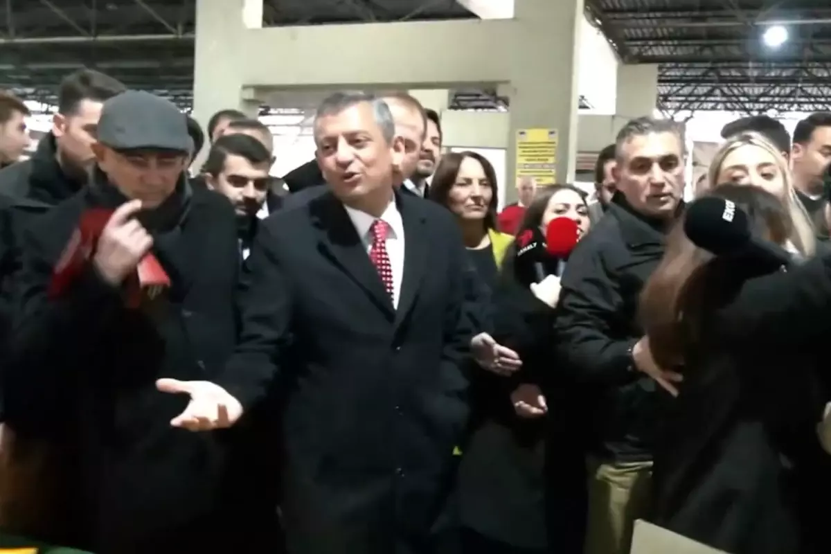 Vatandaş memur maaşını sordu, Özgür Özel’in cevabı hayal kırıklığı yarattı