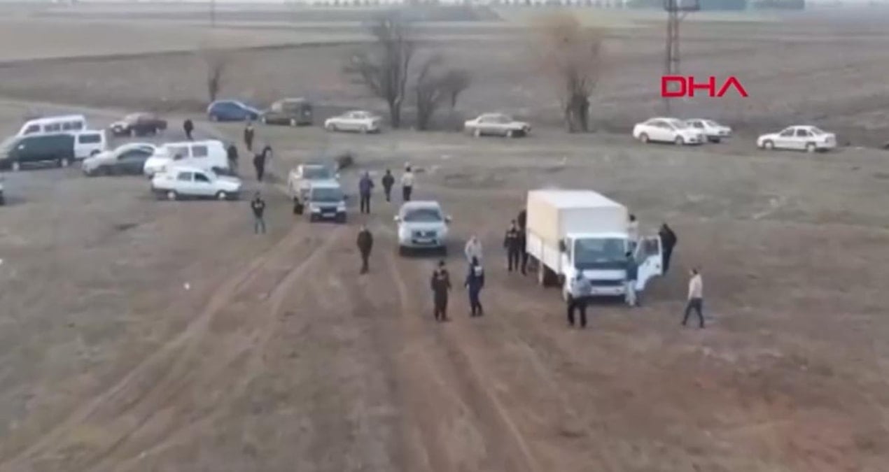 Köpek dövüşüne jandarma baskını