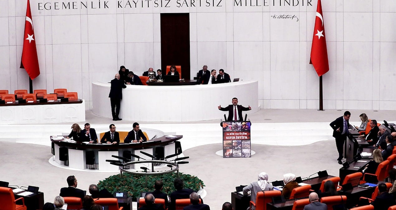 Meclis’te dikkat çeken görsel