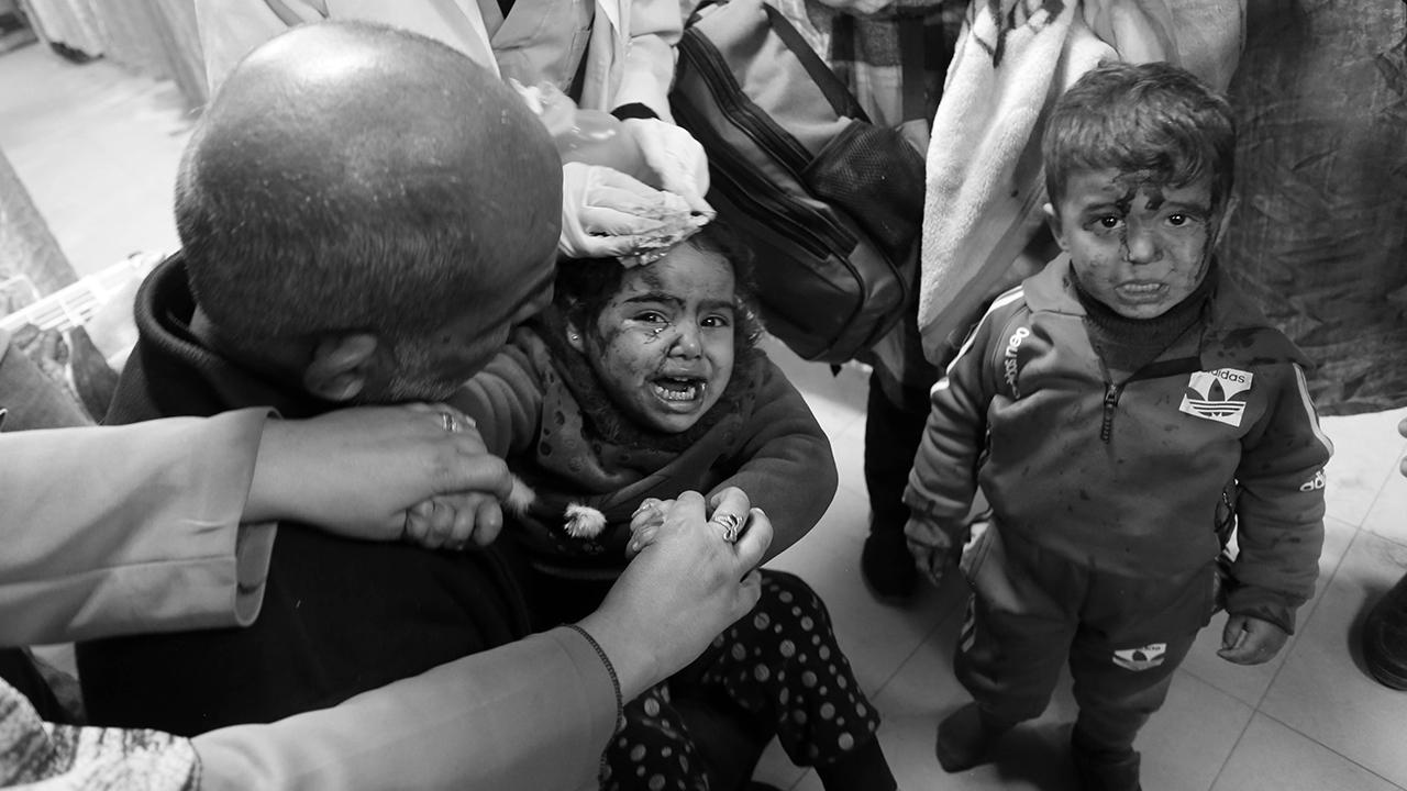 Katil İsrail saldırıları nedeniyle Gazze Şeridi’nde 39 binden fazla çocuk öksüz kaldı